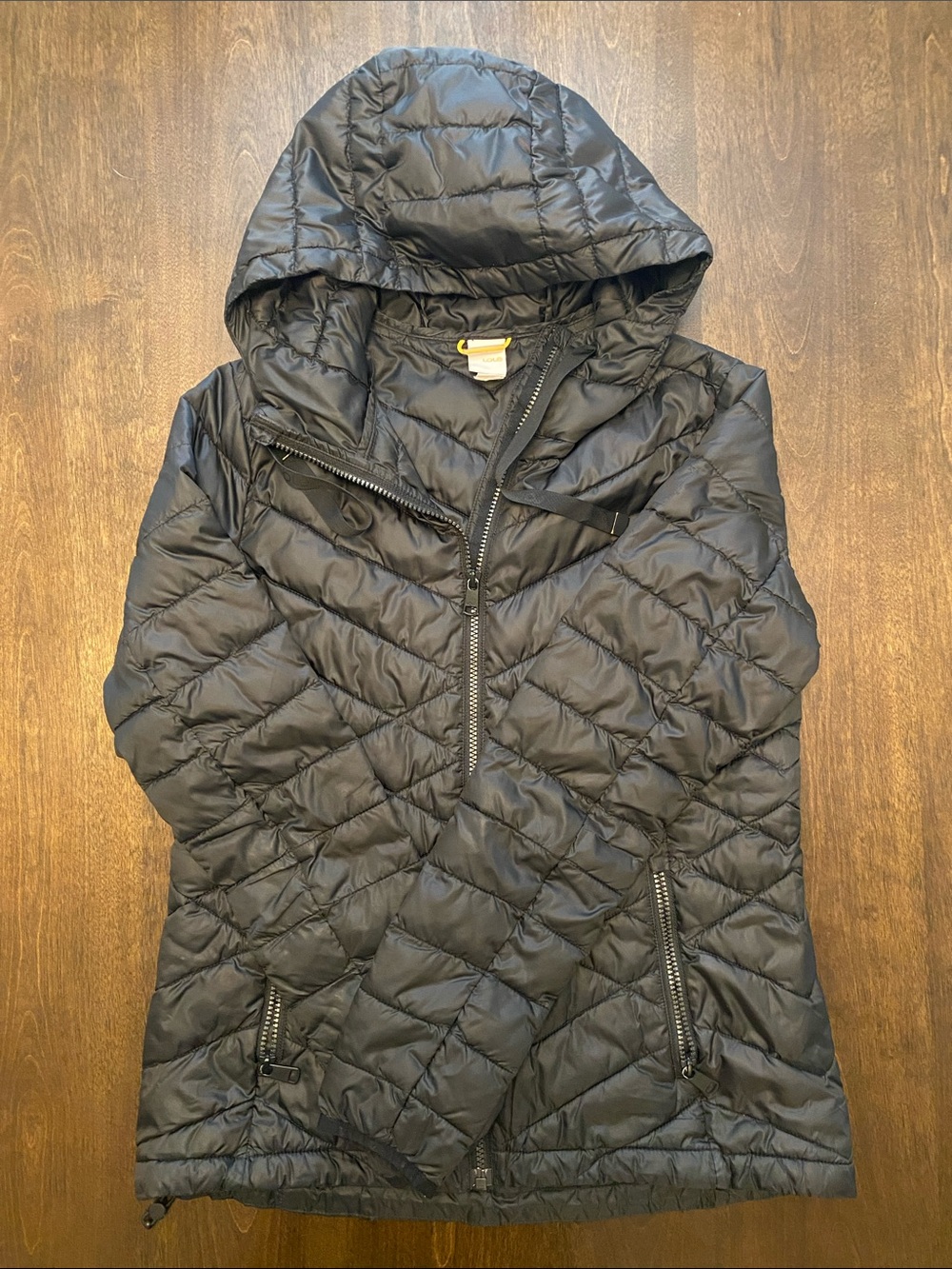 LOLE Women's Black Quilted Hooded Lightweight Puffer Jacket